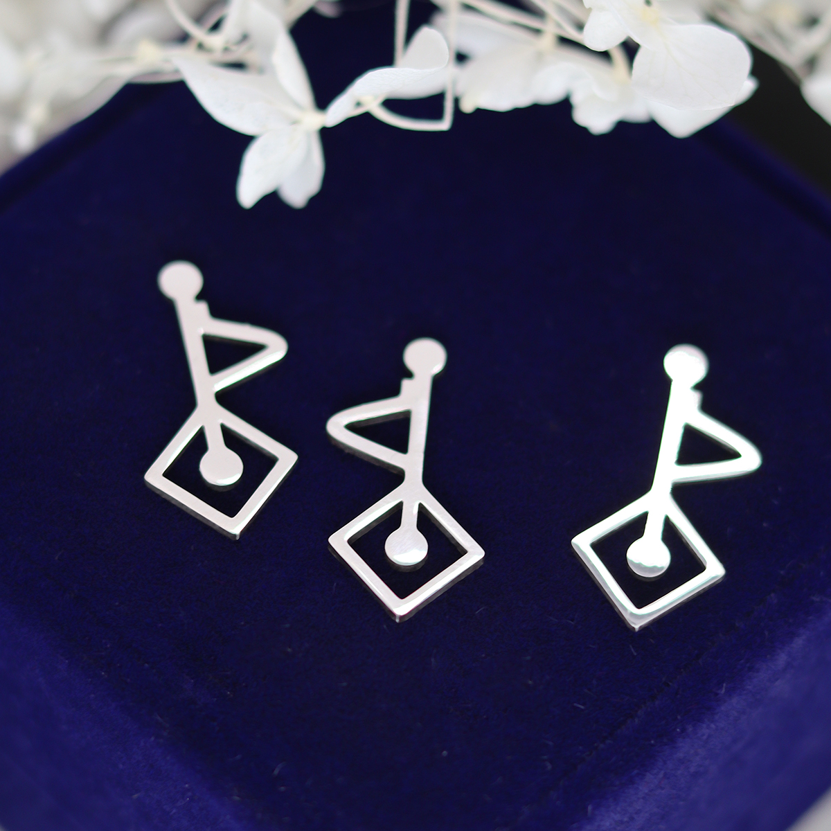 3pcs/lot Stainless Steel Tree  - огляд і ціна Women Fashion Pose