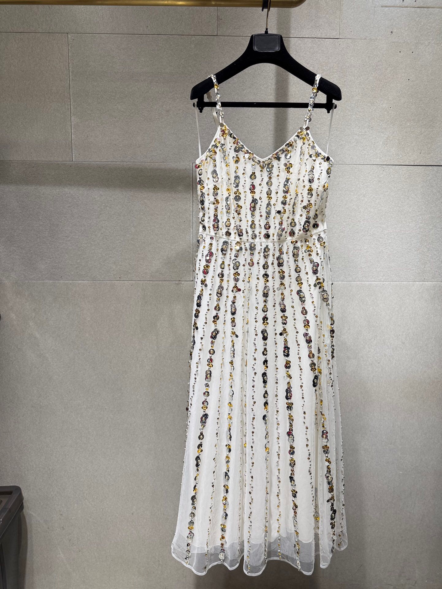 Luxury Brand Name White Dress  - огляд і ціна Women Fashion Dress Names